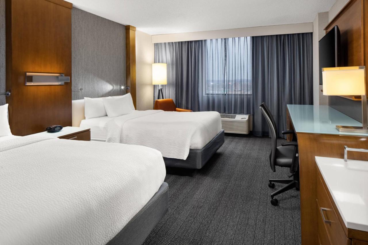 Courtyard By Marriott Minneapolis Downtown Dış mekan fotoğraf