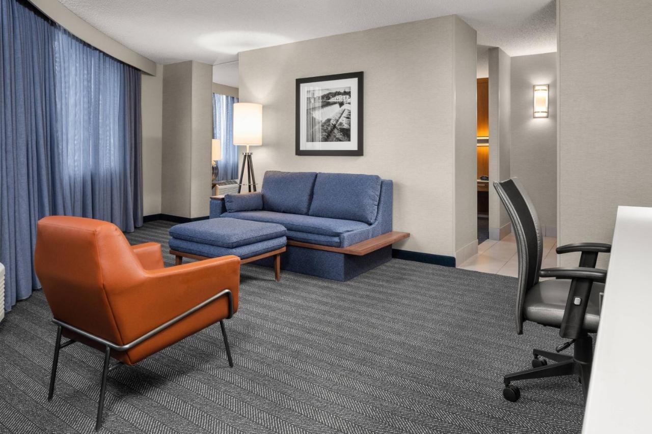 Courtyard By Marriott Minneapolis Downtown Dış mekan fotoğraf