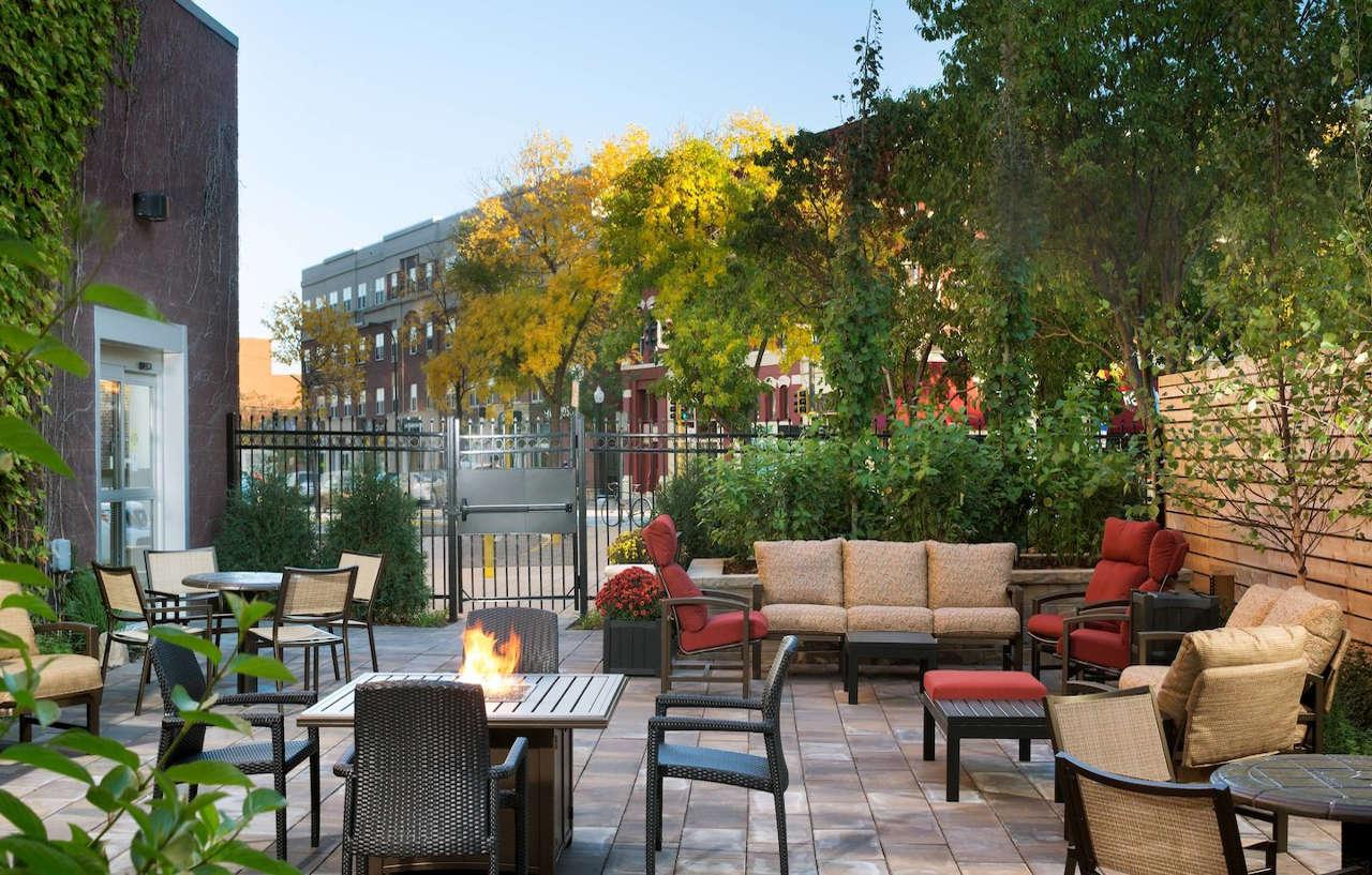 Courtyard By Marriott Minneapolis Downtown Dış mekan fotoğraf