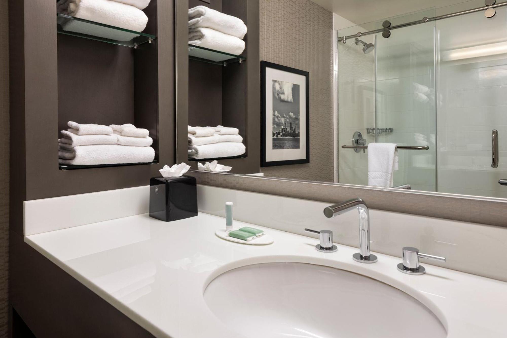 Courtyard By Marriott Minneapolis Downtown Dış mekan fotoğraf