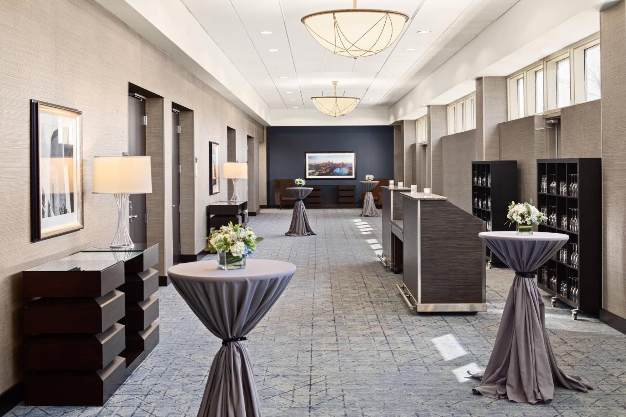 Courtyard By Marriott Minneapolis Downtown Dış mekan fotoğraf