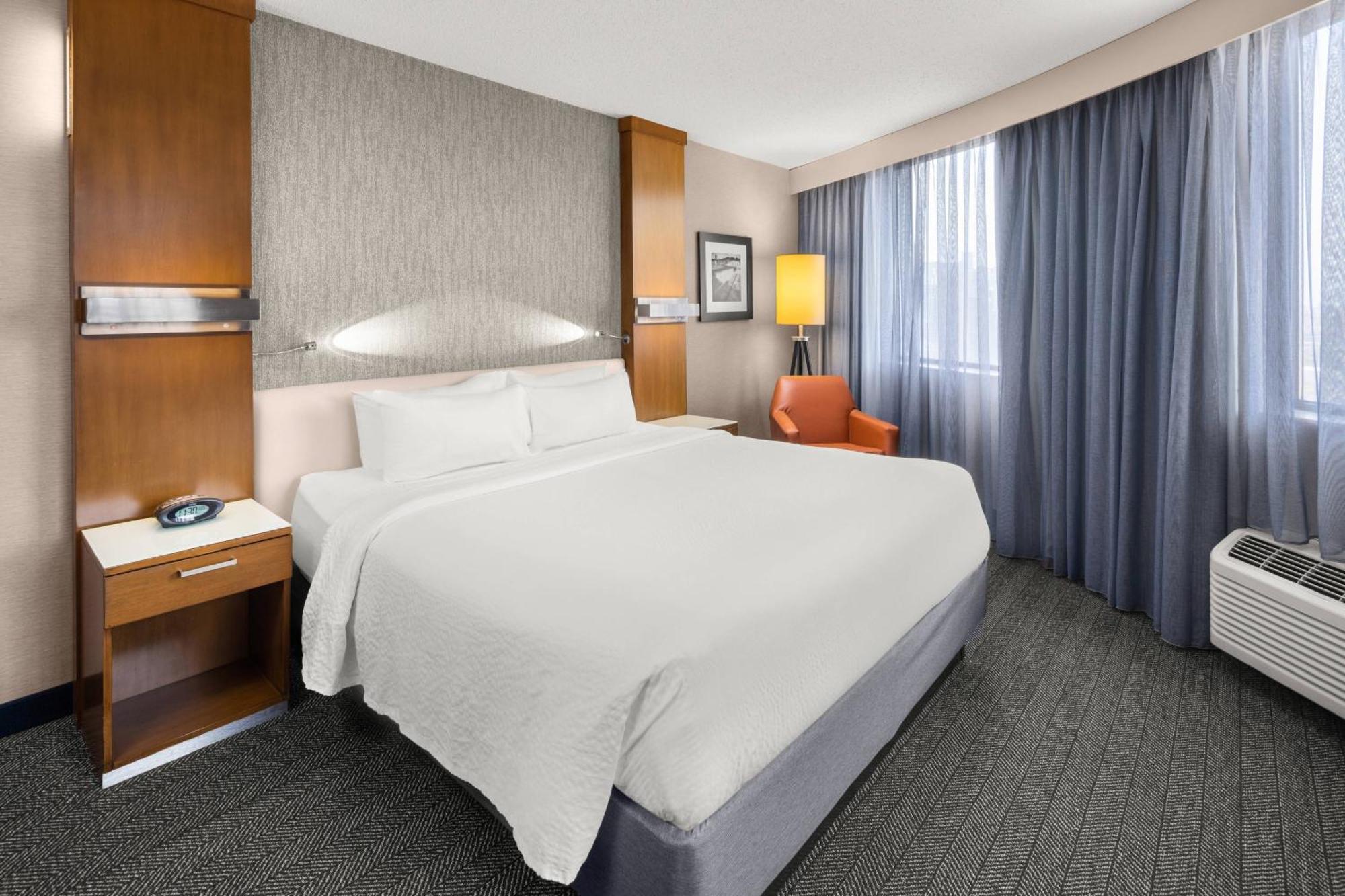 Courtyard By Marriott Minneapolis Downtown Dış mekan fotoğraf